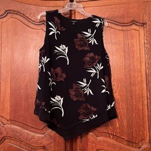 AlfanI embroidered tank. L